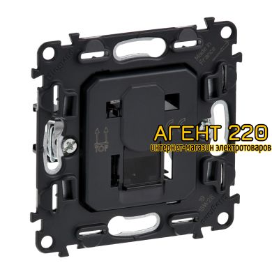 Розетка RJ45 Кат.5е UTP Legrand Valena IN'MATIC