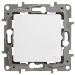 Выключатель/переключатель IP44 10AX белый Legrand ETIKA