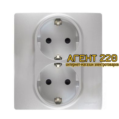 Розетка 2Х2К+З со шторками алюминий Legrand ETIKA