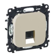 Розетка RJ45 Кат.6 UTP слоновая кость Legrand Valena ALLURE