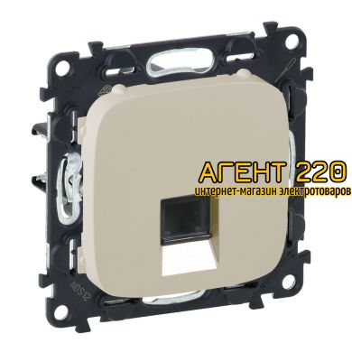 Розетка RJ45 Кат.6 UTP слоновая кость Legrand Valena ALLURE